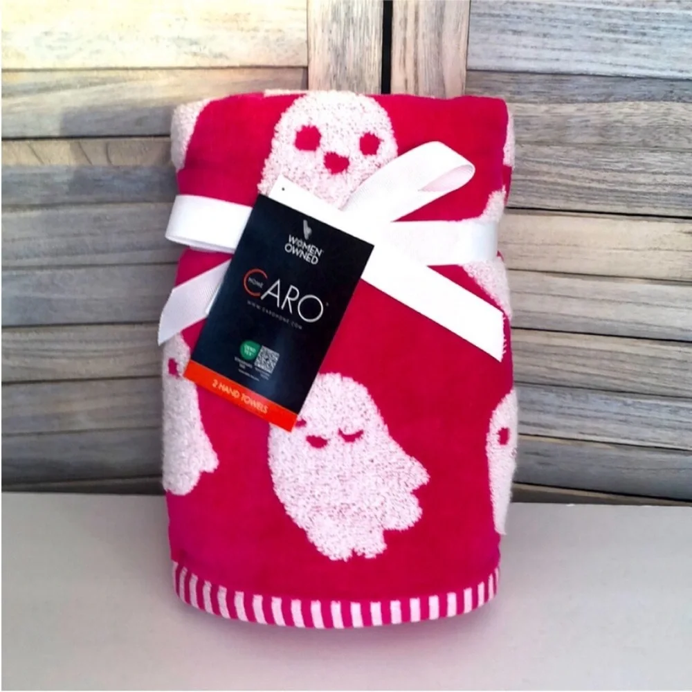 Pink Ghost Patterned Hand Towels Set of 2